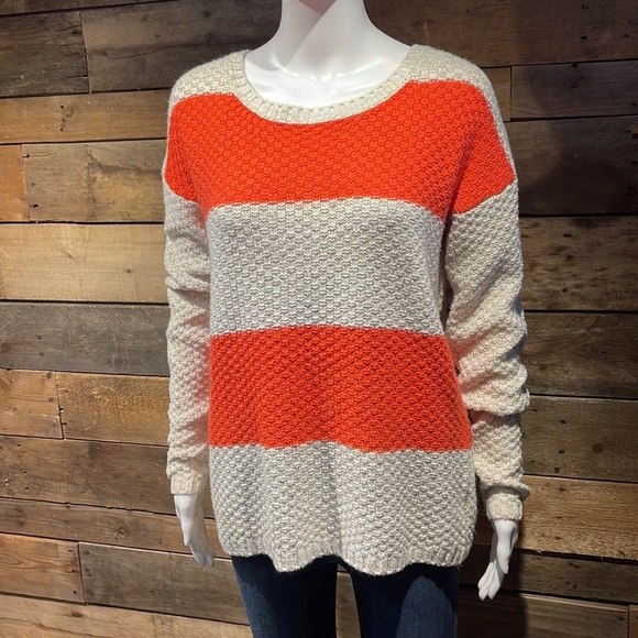 Striped sweater - Picture 2 of 7